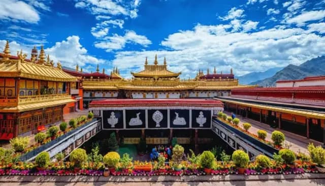 Tibet - Image 6